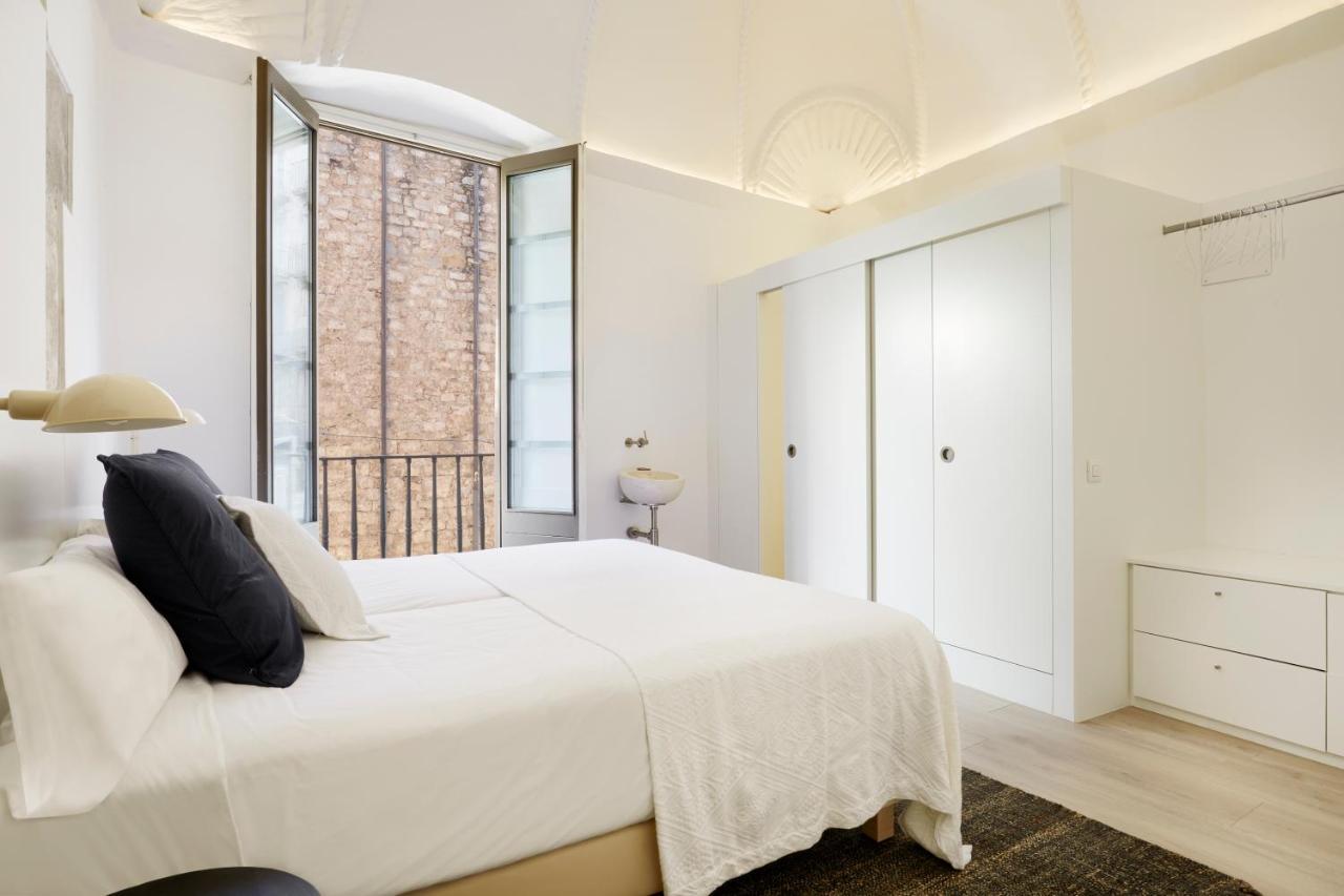 Canvas Apartments & Lofts Girona Zewnętrze zdjęcie