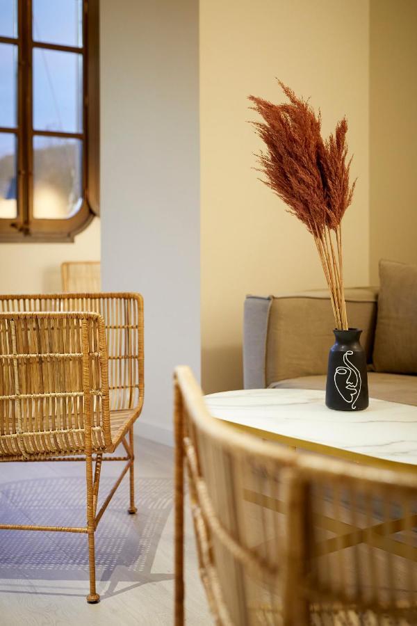 Canvas Apartments & Lofts Girona Zewnętrze zdjęcie
