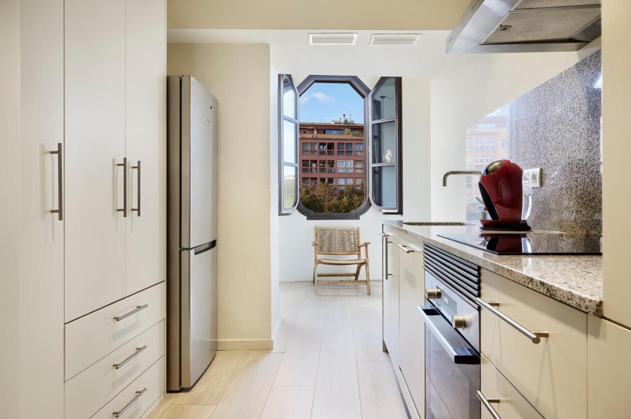 Canvas Apartments & Lofts Girona Zewnętrze zdjęcie